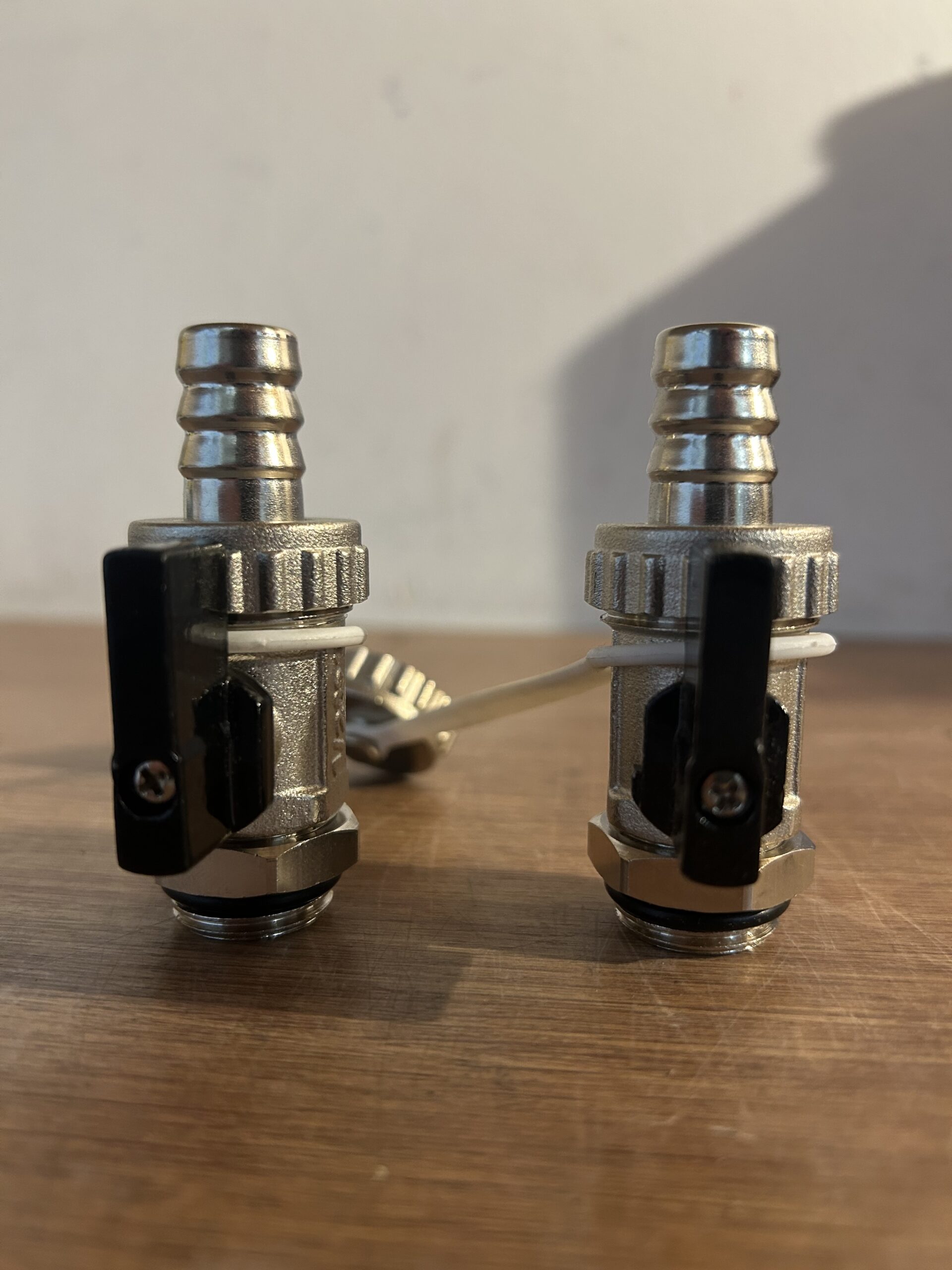 1/2 rubber seat to 3/4 flushing valves (pair)