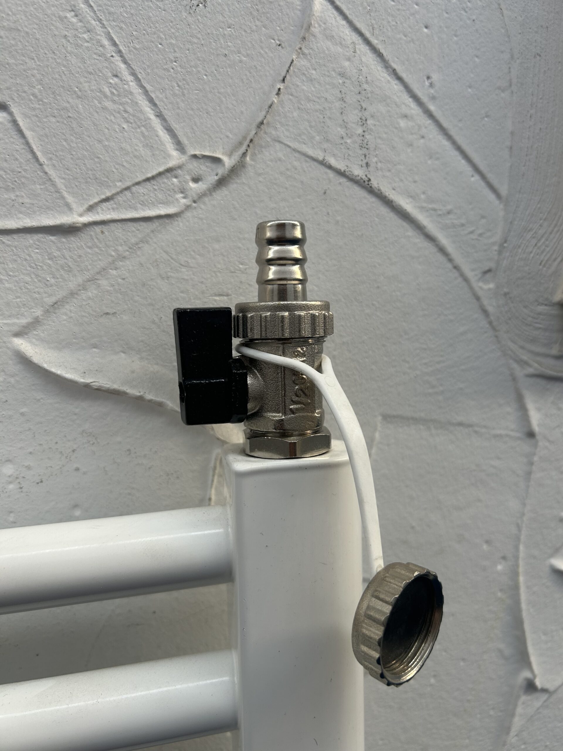 1/2 rubber seat to 3/4 flushing valves (pair) - Image 3